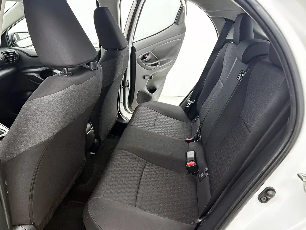 Toyota Yaris 1.5 Hybrid Active uit 2022, foto 17