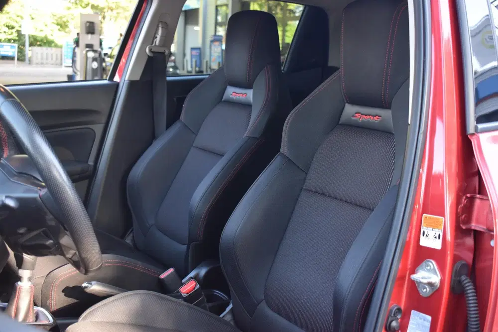 Suzuki Swift 1.4 Sport Smart Hybrid uit 2021, foto 2