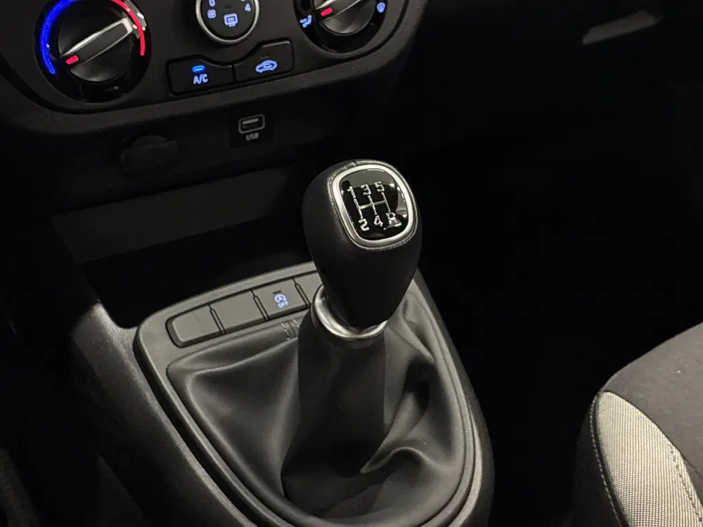Hyundai I10 1.0i Comfort Airco uit 2023, foto 19