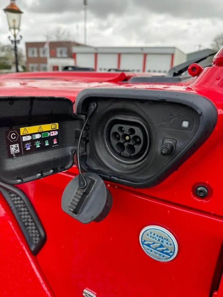 Jeep Wrangler 4xe Phev 380pk 4D Aut. 2022 4x4 Rood uit 2022, foto 14