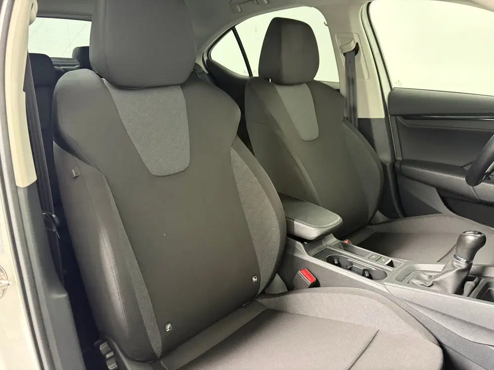 Skoda Octavia 1.0 TSI Ambition (bj 2021) uit 2021, foto 5