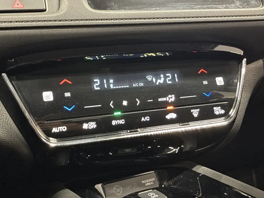 Honda Hr-V 1.5 i-VTEC Elegance | Navigatie | Cruise Control uit 2019, foto 14