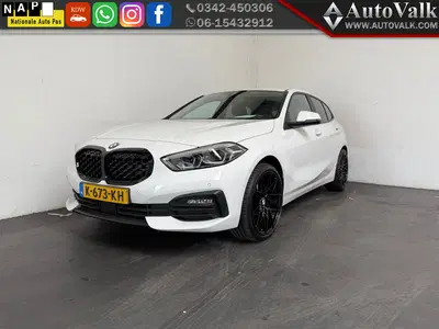 BMW 1-serie 118i Executive Edition uit 2021
