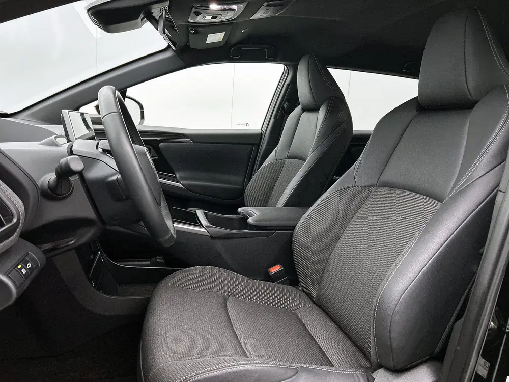 Toyota bZ4X Dynamic 71 kWh uit 2025, foto 4