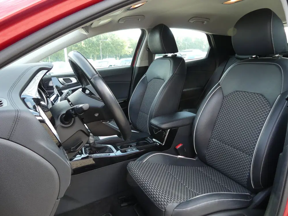 Kia XCeed 1.5 T-GDi Automaat 160Pk DynamicLine uit 2023, foto 13