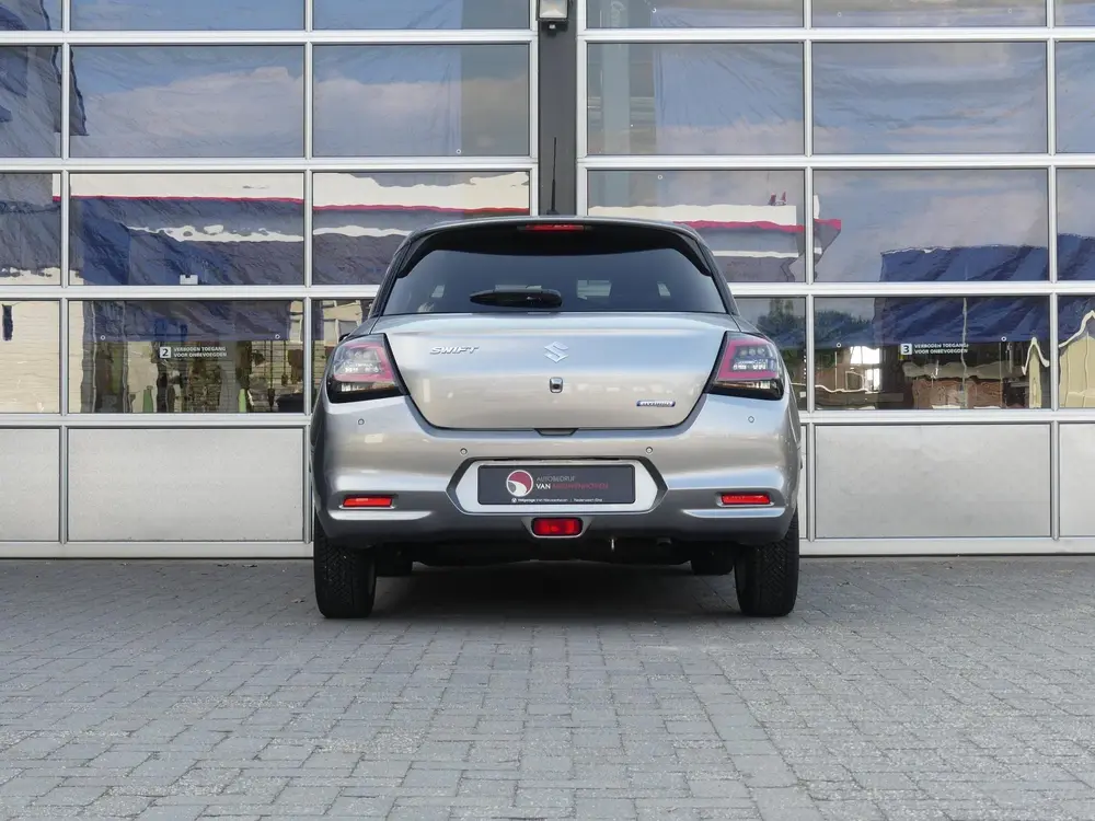 Suzuki Swift 1.2 Style Smart Hybrid *t uit 2025, foto 10