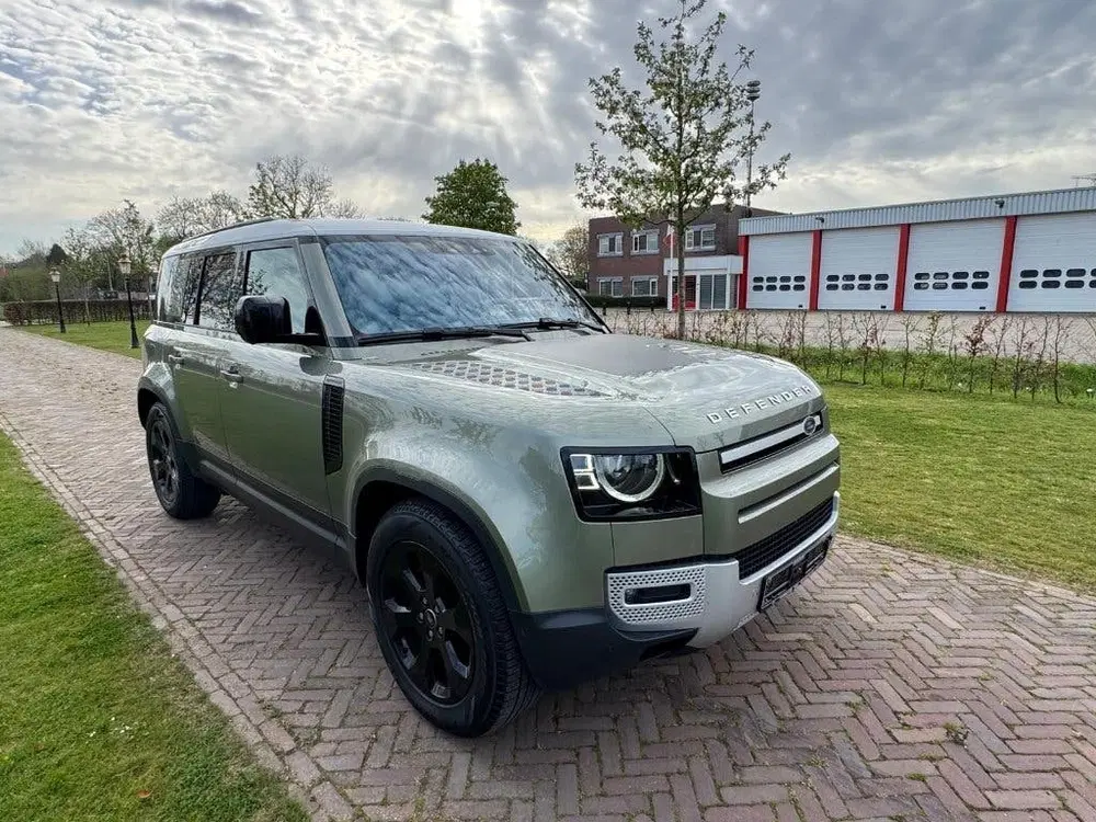 Land Rover Defender P400e 6pers Luchtvering Trekhaak uit 2021, foto 4