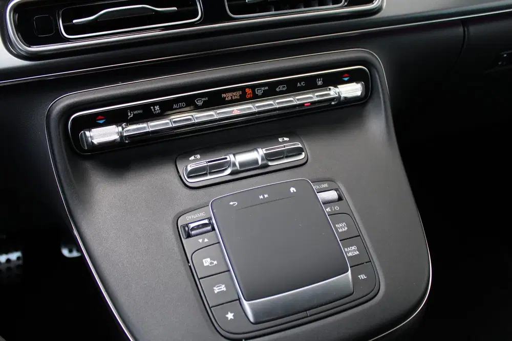 Mercedes-Benz EQV 300 L2 uit 2024, foto 18