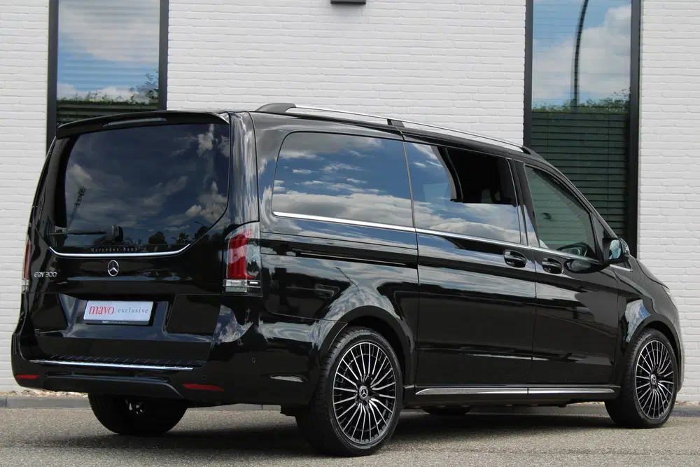 Mercedes-Benz EQV 300 L2 uit 2024, foto 9