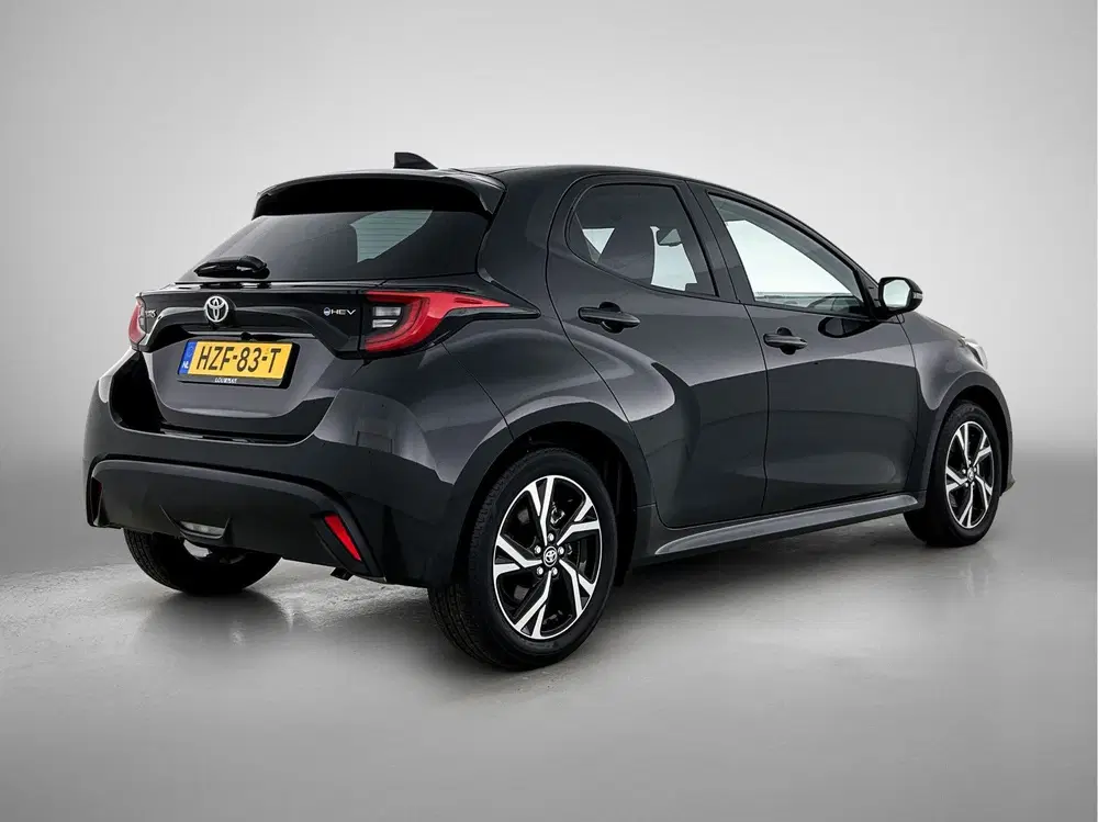 Toyota Yaris 1.5 Hybrid 115 Dynamic uit 2025, foto 2