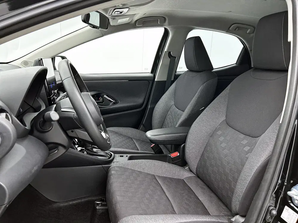 Toyota Yaris 1.5 Hybrid 115 Dynamic uit 2025, foto 4