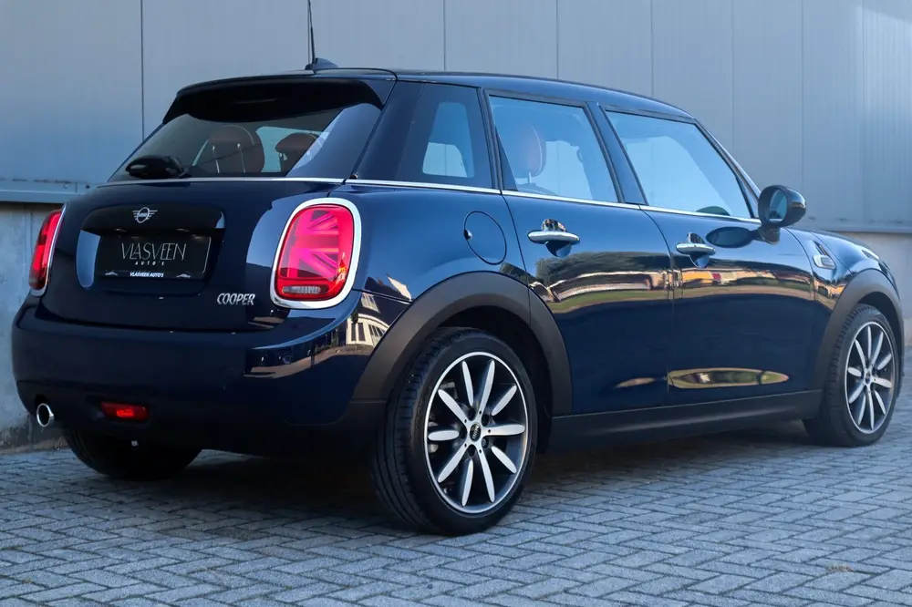 Mini 5-Deurs 1.5 Automaat | Leder | Xenon| H&K | Head uit 2019, foto 13