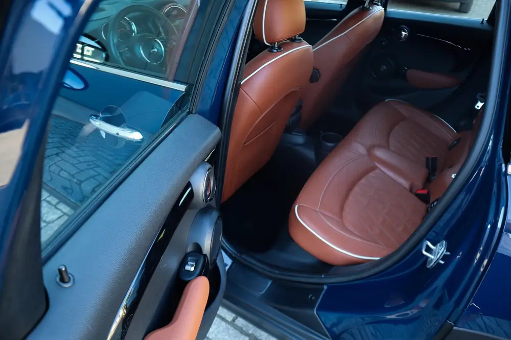 Mini 5-Deurs 1.5 Automaat | Leder | Xenon| H&K | Head uit 2019, foto 19