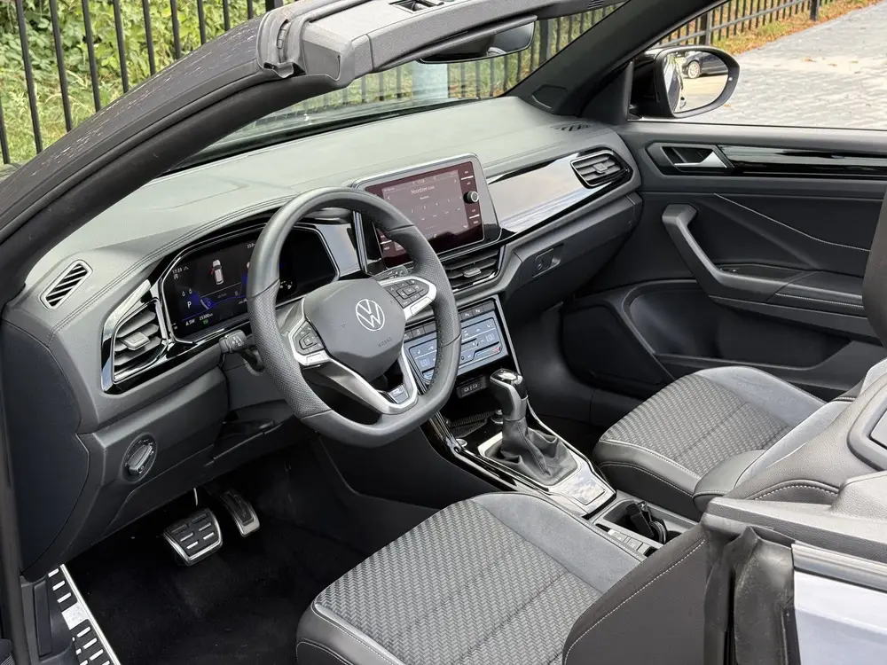 Volkswagen T-Roc Cabrio 1.5 TSI R-Line Black Style | 19"| Ke uit 2025, foto 2