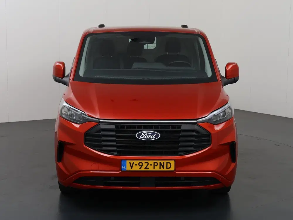 Ford Transit Custom 320 uit 2024, foto 3