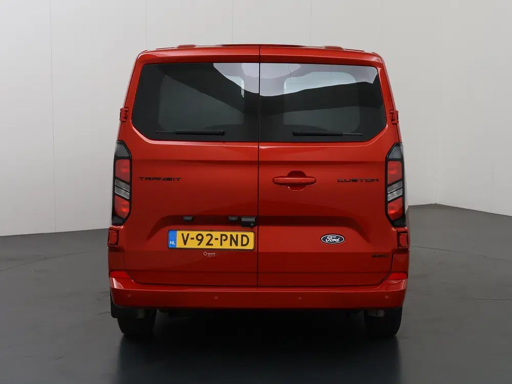 Ford Transit Custom 320 uit 2024, foto 4