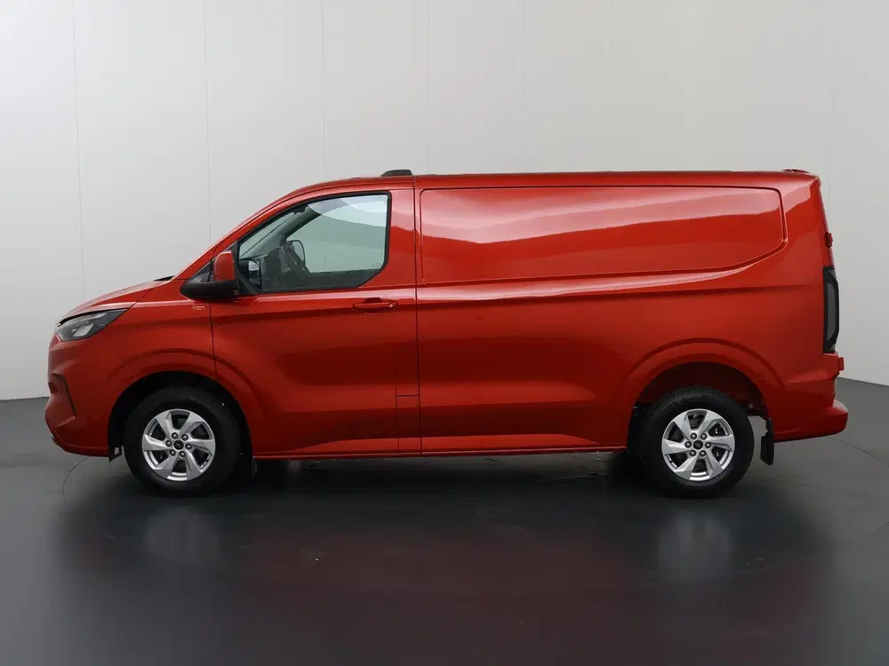 Ford Transit Custom 320 uit 2024, foto 5
