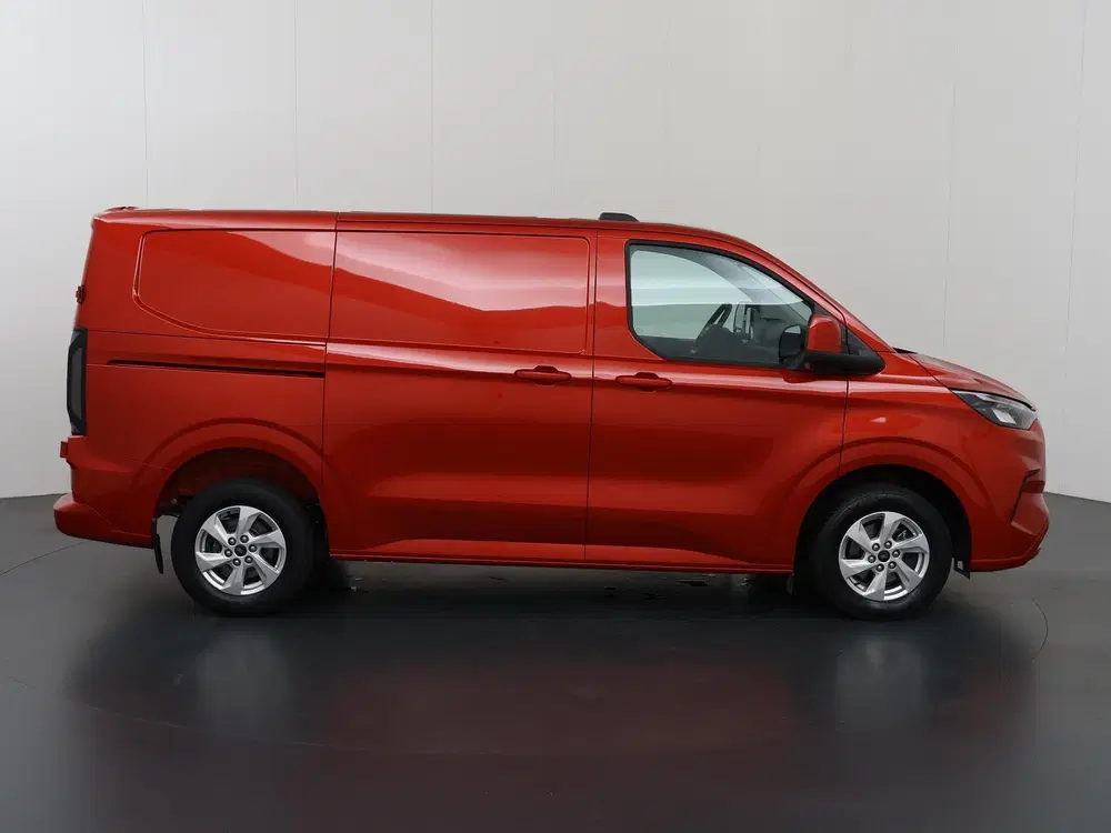 Ford Transit Custom 320 uit 2024, foto 6