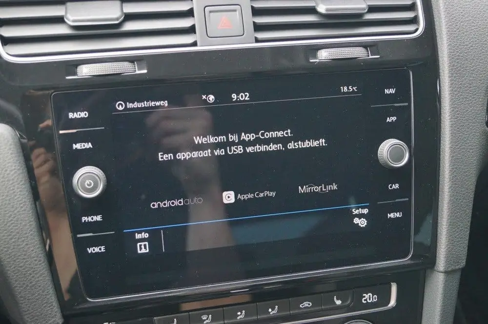 Volkswagen GOLF 1.5 TSI (150pk) DSG R-line LED/Keyless/Camer uit 2020, foto 16