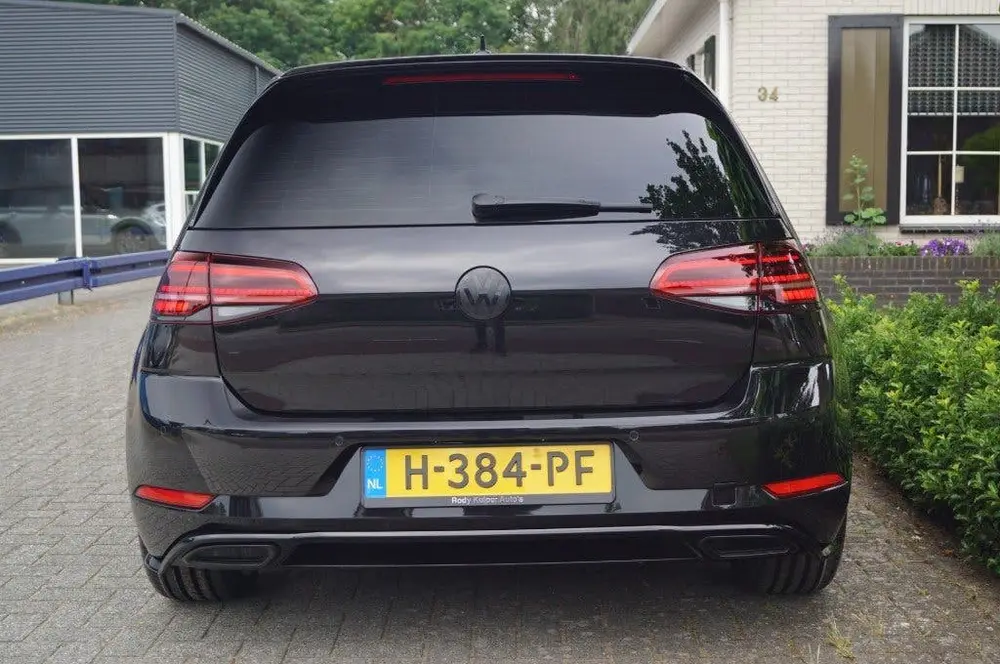 Volkswagen GOLF 1.5 TSI (150pk) DSG R-line LED/Keyless/Camer uit 2020, foto 6