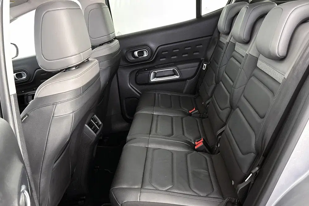 Citroën C5 Aircross Citroen C5 Aircross 1.6 Plug-in Hybrid 225 uit 2023, foto 10