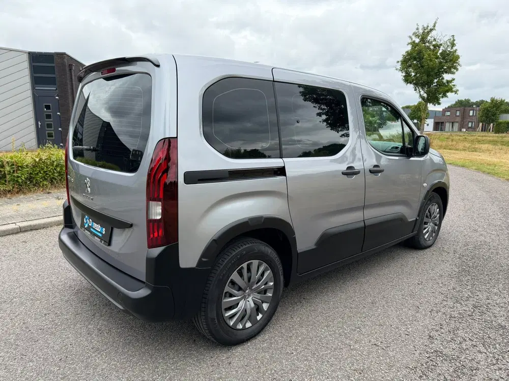 Peugeot Rifter EV Active Pack 50 kWh uit 2023, foto 15