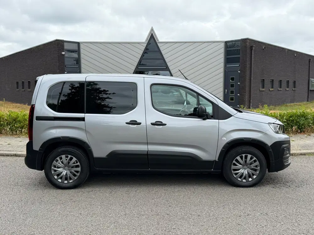 Peugeot Rifter EV Active Pack 50 kWh uit 2023, foto 16