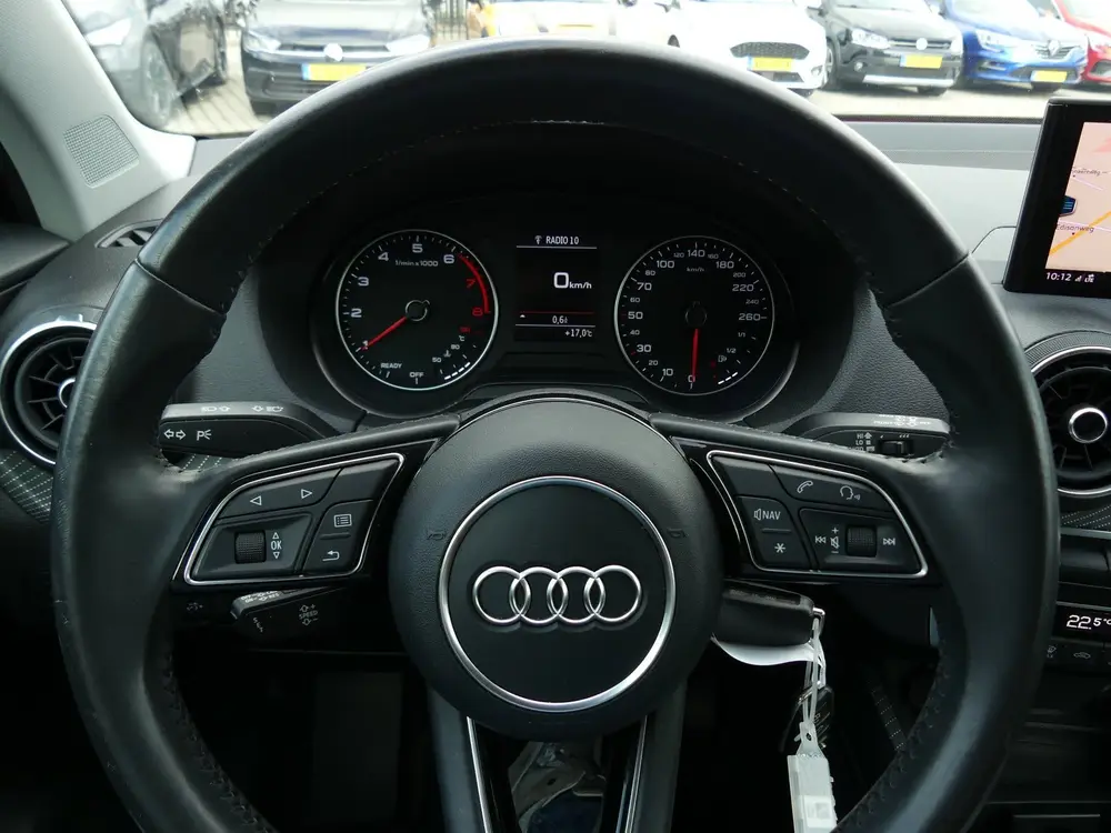 Audi Q2 1.0 TFSI Sport Limited / 18"inch / 2xPdc / Led / Tre uit 2019, foto 15