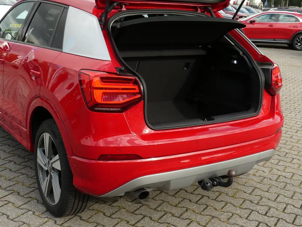 Audi Q2 1.0 TFSI Sport Limited / 18"inch / 2xPdc / Led / Tre uit 2019, foto 8