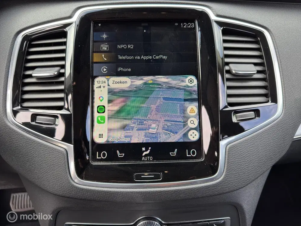 Volvo XC90 2.0 T8 PHEV AWD R-Design uit 2021, foto 16