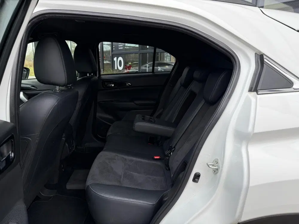 Mitsubishi Eclipse Cross 2.4 PHEV Executive *Stoelverwarming uit 2024, foto 11