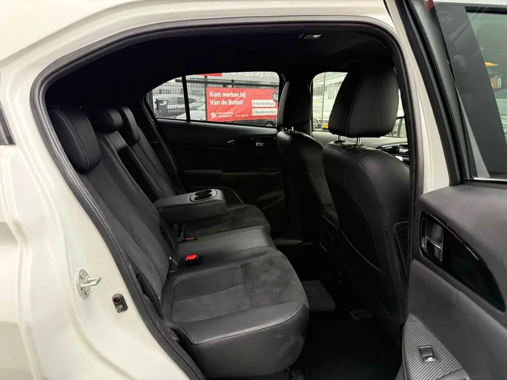 Mitsubishi Eclipse Cross 2.4 PHEV Executive *Stoelverwarming uit 2024, foto 14