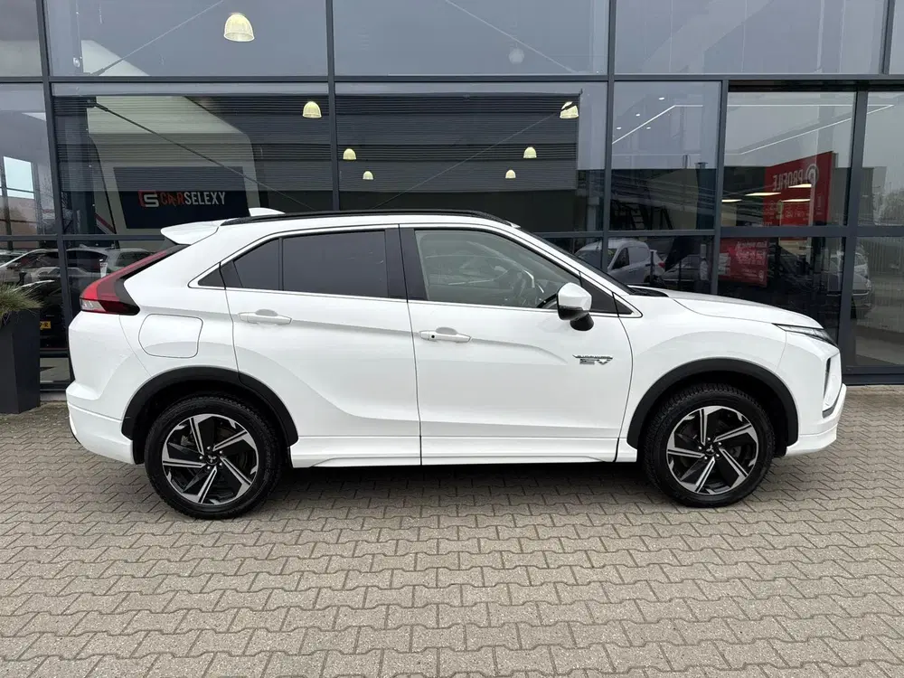 Mitsubishi Eclipse Cross 2.4 PHEV Executive *Stoelverwarming uit 2024, foto 6