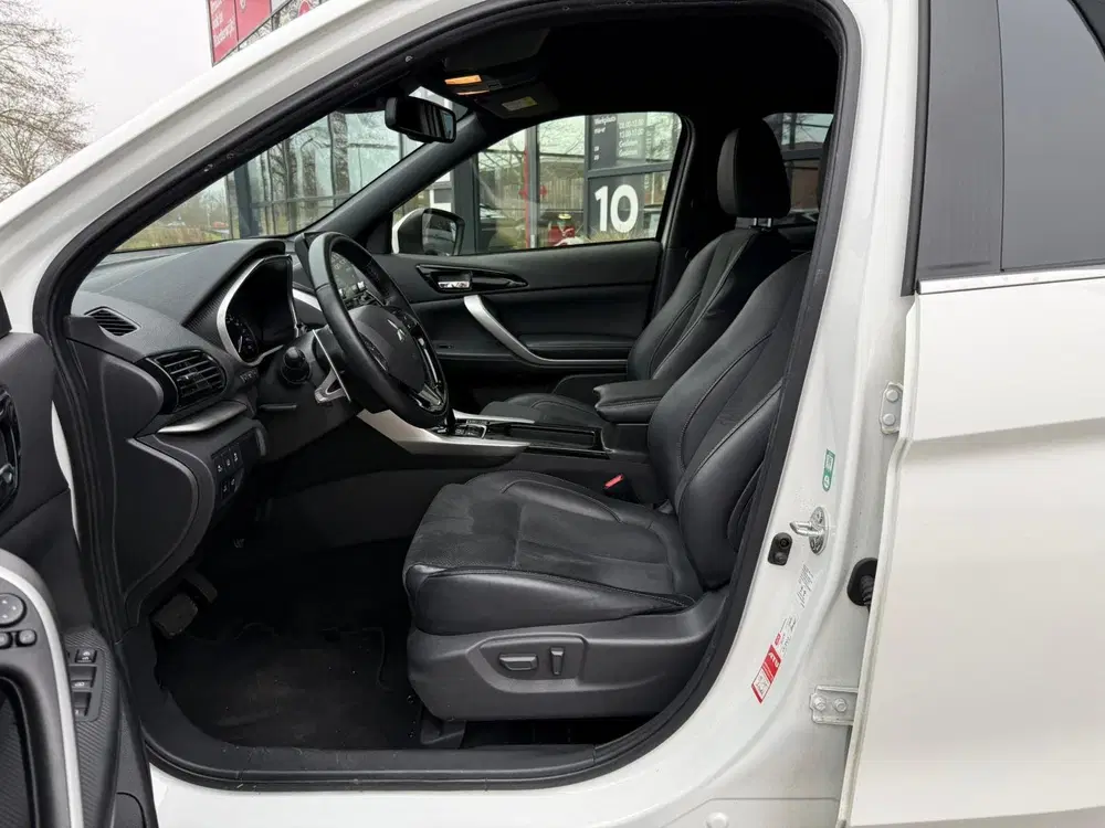 Mitsubishi Eclipse Cross 2.4 PHEV Executive *Stoelverwarming uit 2024, foto 9