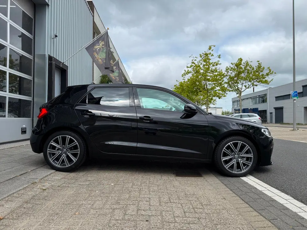 Audi A1 30 TFSI ECC/PDC V&A/LMV-17/Apple CarPlay uit 2019, foto 17
