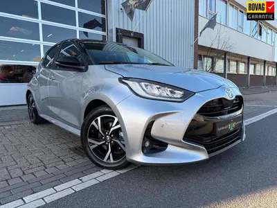 Toyota Yaris 1.5 Hybrid 115 Business plus Apple CarPlay uit 2025