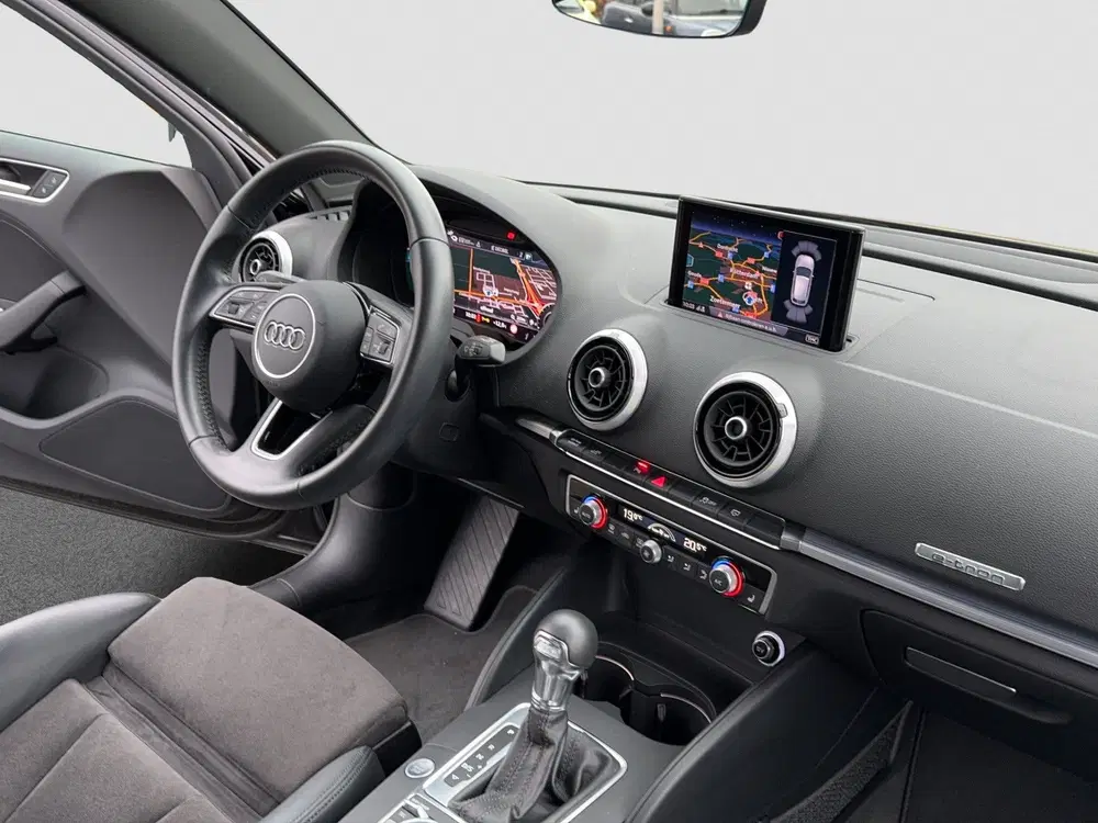 Audi A3 40 e-tron Sport uit 2019, foto 2