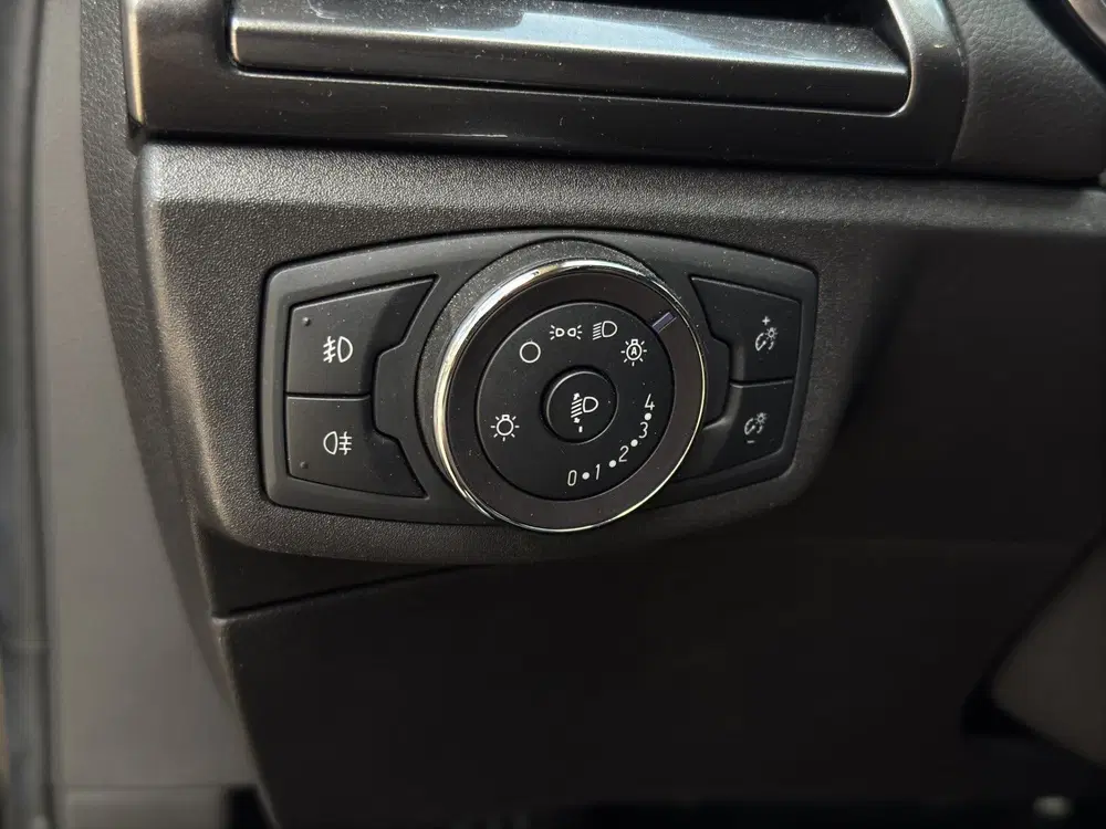 Ford Mondeo 2.0 IVCT HEV Titanium uit 2019, foto 11