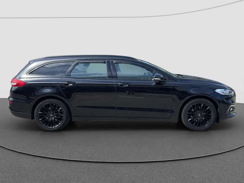 Ford Mondeo 2.0 IVCT HEV Titanium uit 2019, foto 2