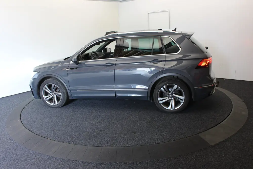 Volkswagen Tiguan 1.5 TSI R-Line EL Trekh+aKlep Pano dodeh d uit 2022, foto 16