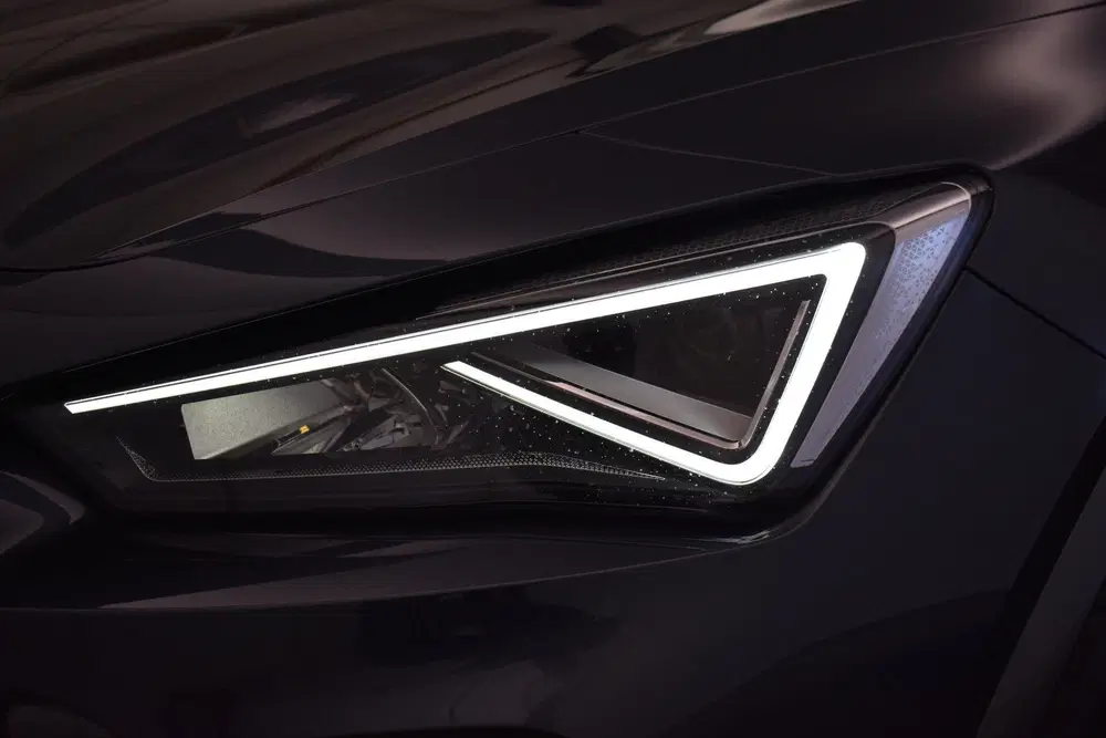 Cupra Formentor 1.4 e-Hybrid Perform EL Trekhaak 360ºCamer uit 2023, foto 16