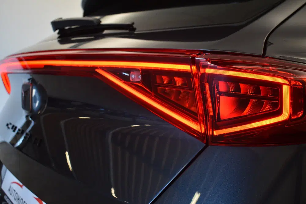 Cupra Formentor 1.4 e-Hybrid Perform EL Trekhaak 360ºCamer uit 2023, foto 17