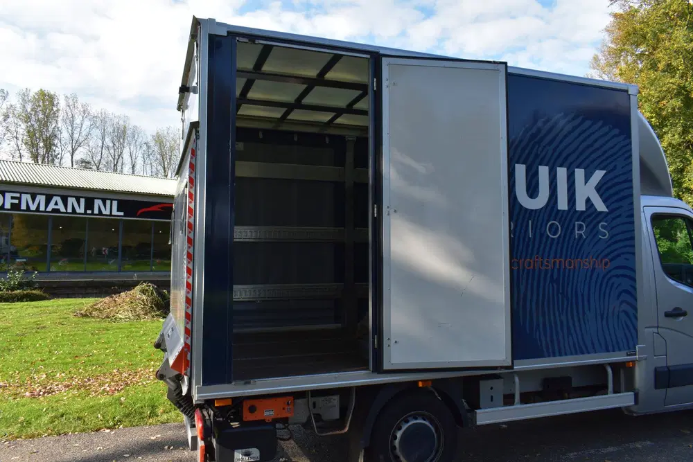 Renault Master 2.3TDI EURO 6 bakwagen zijdeur Laadklep sc uit 2023, foto 3