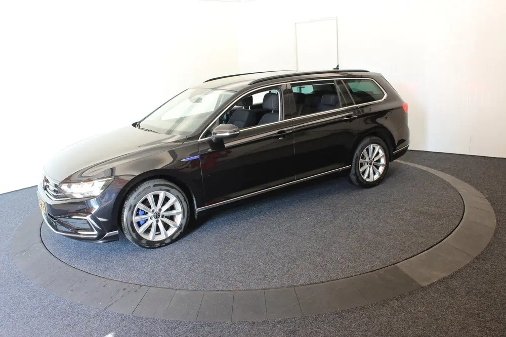 Volkswagen Passat GTE EL Treh+aKlep 100% SOH Camera el stoel uit 2021, foto 18