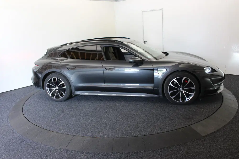 Porsche Taycan 4S 93kWh 426KW 573 pk Panodak 1 uit 2022, foto 12