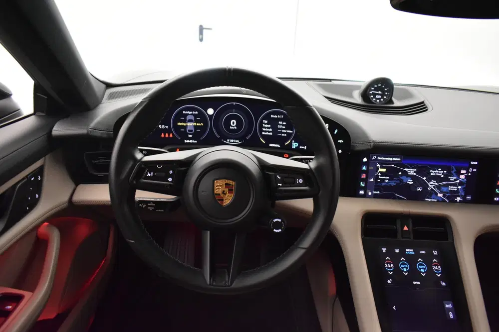 Porsche Taycan 4S 93kWh 426KW 573 pk Panodak 1 uit 2022, foto 20