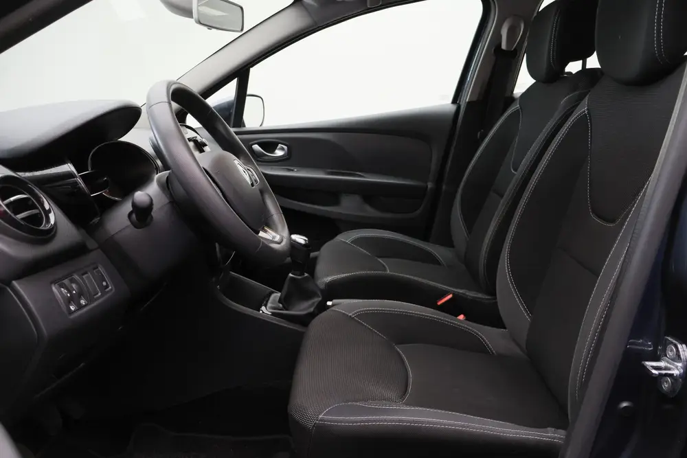 Renault Clio 0.9 TCe Limited Apple Carplay, Cruise, PDC, Air uit 2019, foto 10