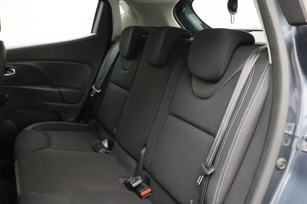 Renault Clio 0.9 TCe Limited Apple Carplay, Cruise, PDC, Air uit 2019, foto 11