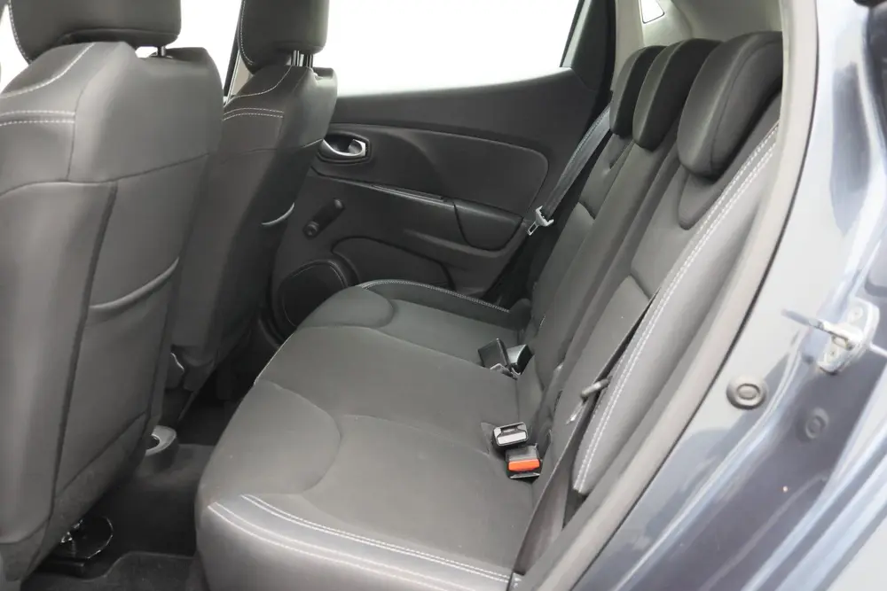 Renault Clio 0.9 TCe Limited Apple Carplay, Cruise, PDC, Air uit 2019, foto 12