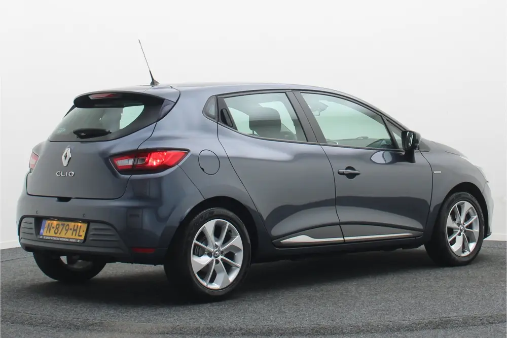 Renault Clio 0.9 TCe Limited Apple Carplay, Cruise, PDC, Air uit 2019, foto 18